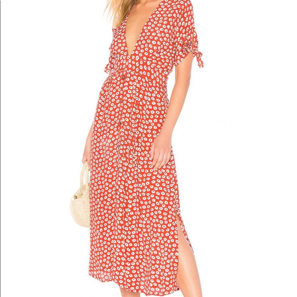Faithfull The Brand Nina Midi Dress in Danica Floral - Picture 3 of 13